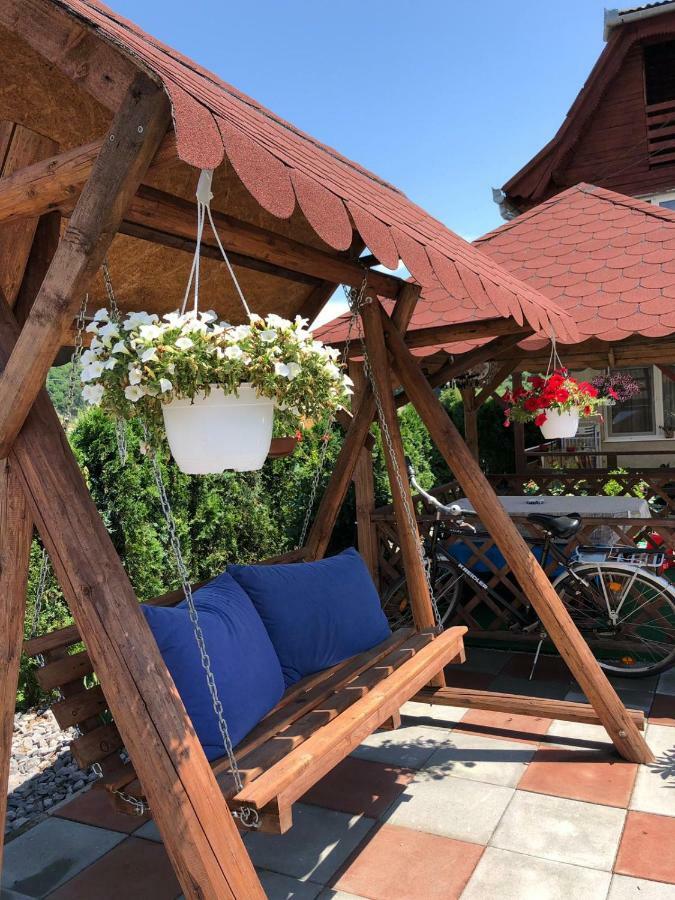 Casa Iuliana Otel Subcetate  Dış mekan fotoğraf